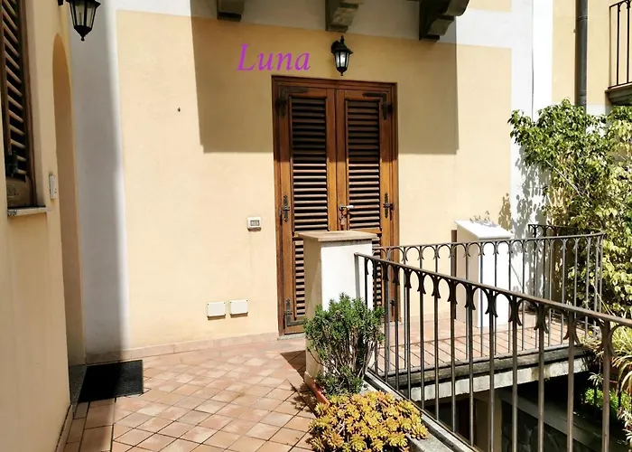 Casa Sole E Luna * קאנטו